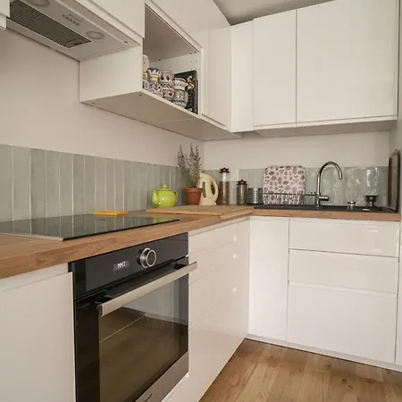 شقة Beautiful 36M With Nice Terrace In Paris! باريس
